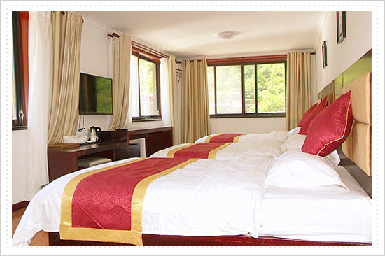 The Mountain in Shansi character and style hotel family room (three worlds contain breakfast) 368 Yuan/between
